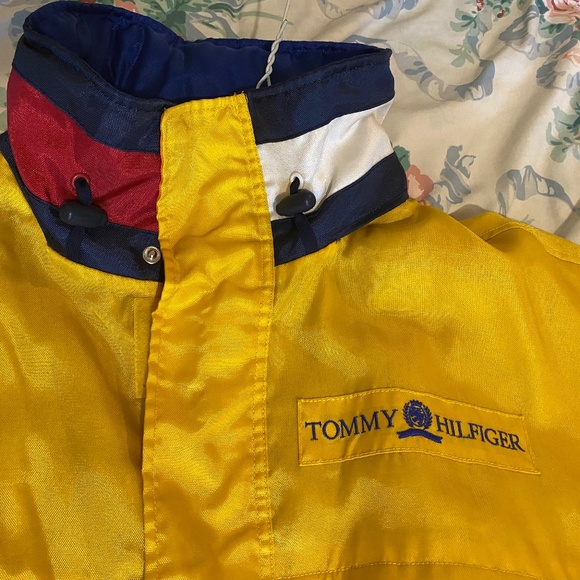 VINTAGE Tommy Hilfiger Jacket - Picture 10 of 10
